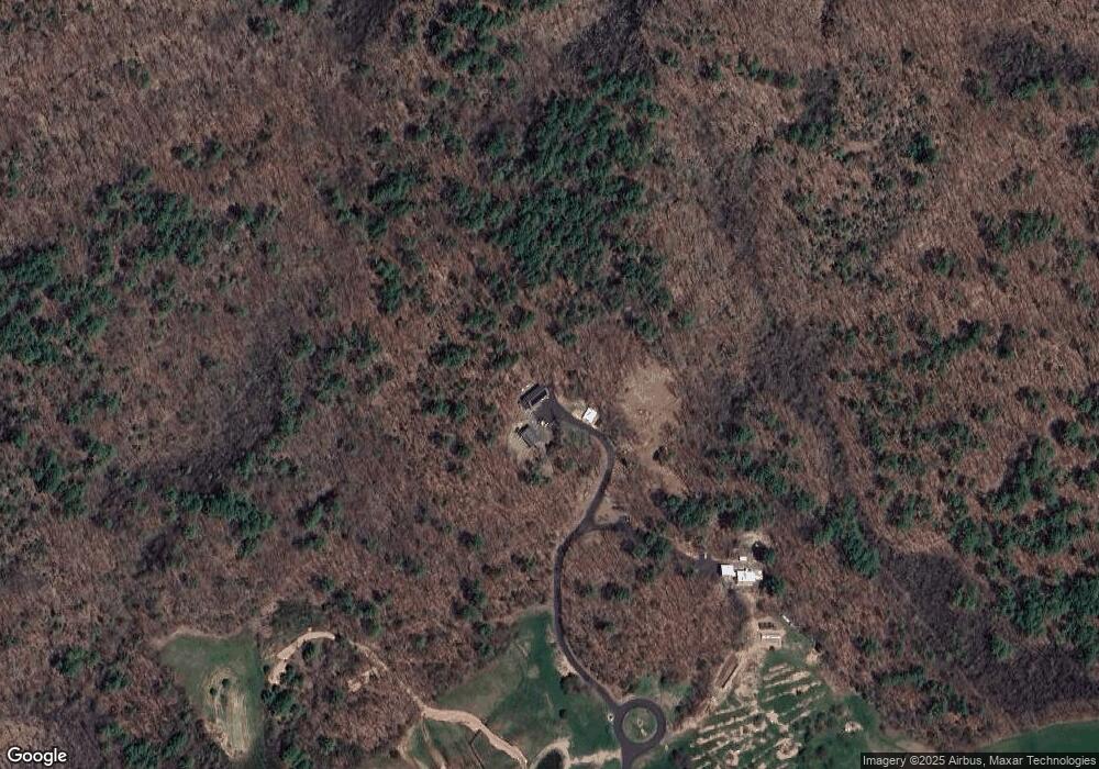 7 Marsh Meadow Ln, Byfield, MA 01922 - photo 1