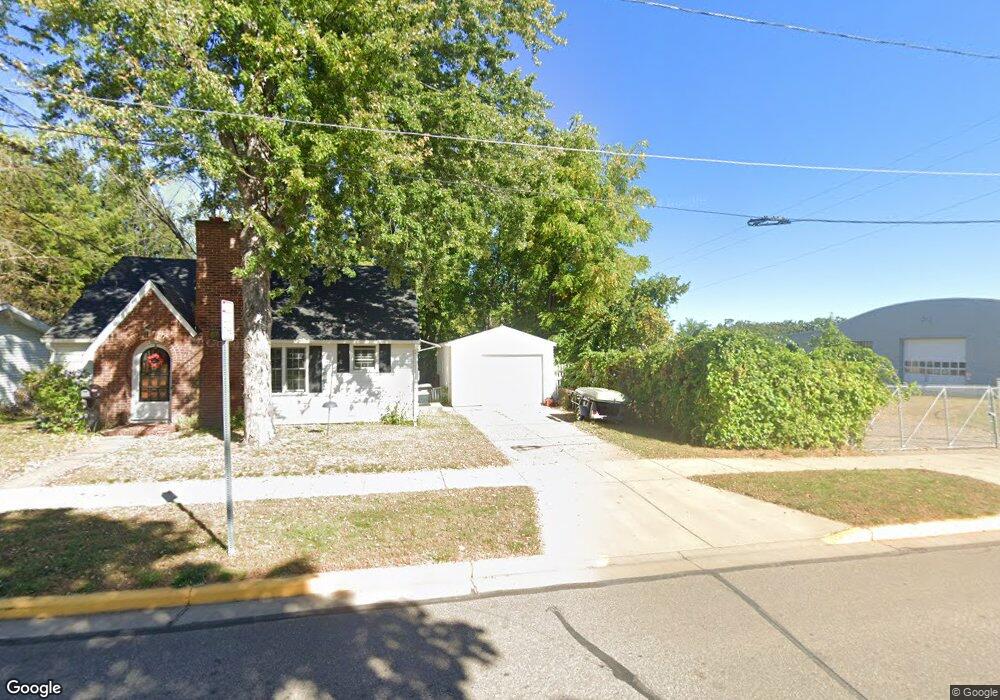 1521 Main St E, Menomonie, WI 54751 - photo 1