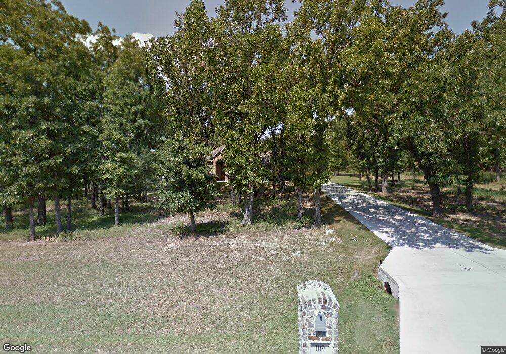 109 Ranch Creek Dr, Azle, TX 76020 - photo 1
