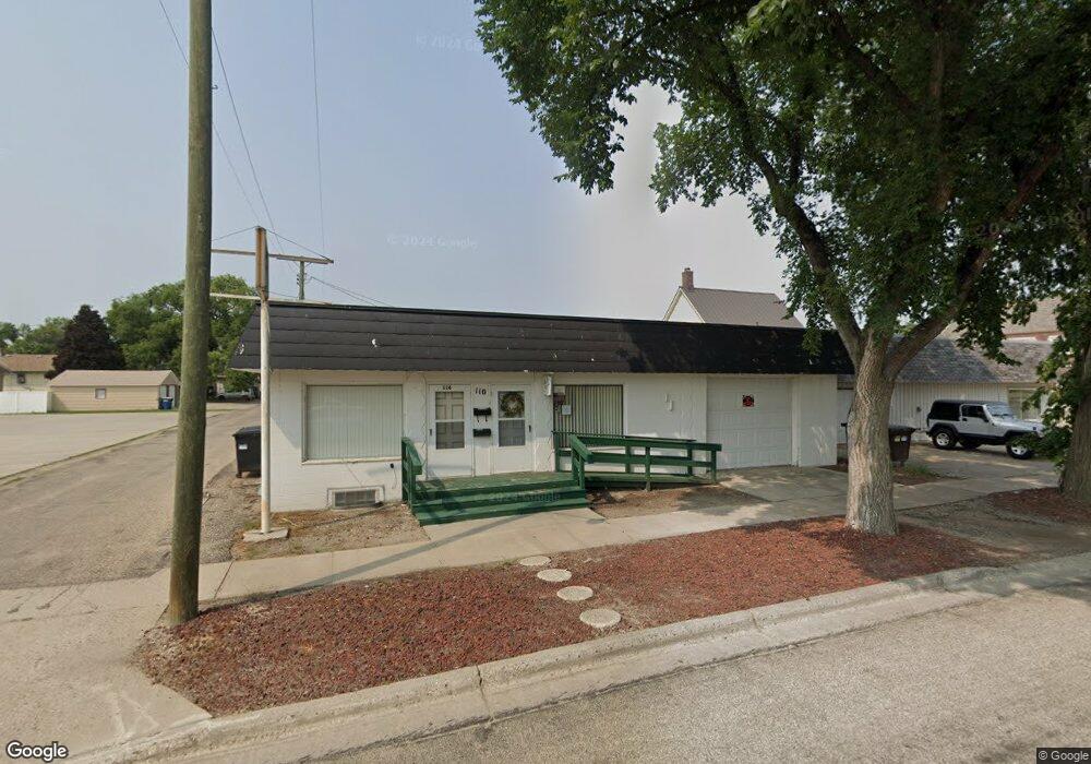 110 6th St SW, Jamestown, ND 58401 - photo 1