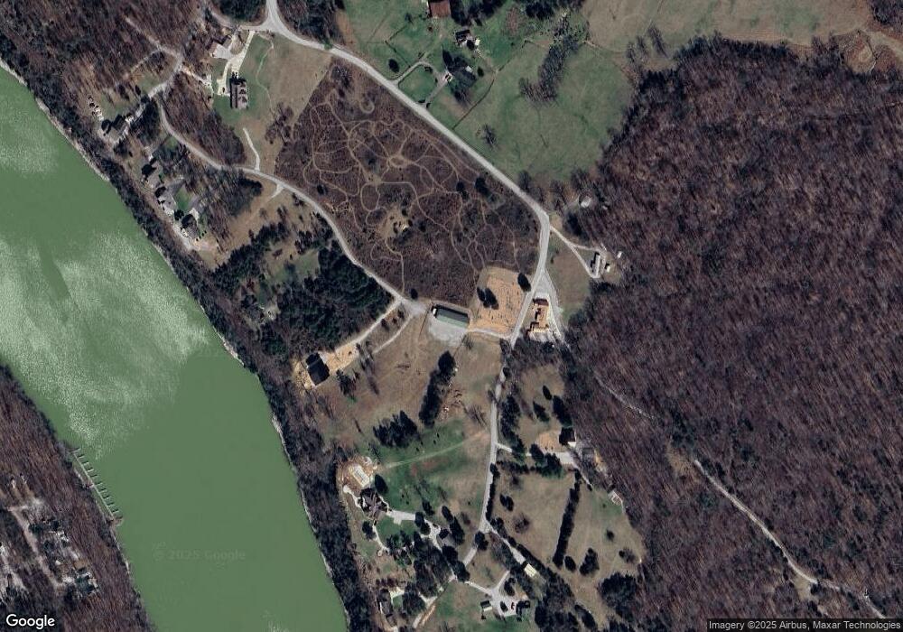 318 Boyer Ln, Somerset, KY 42501 - photo 1