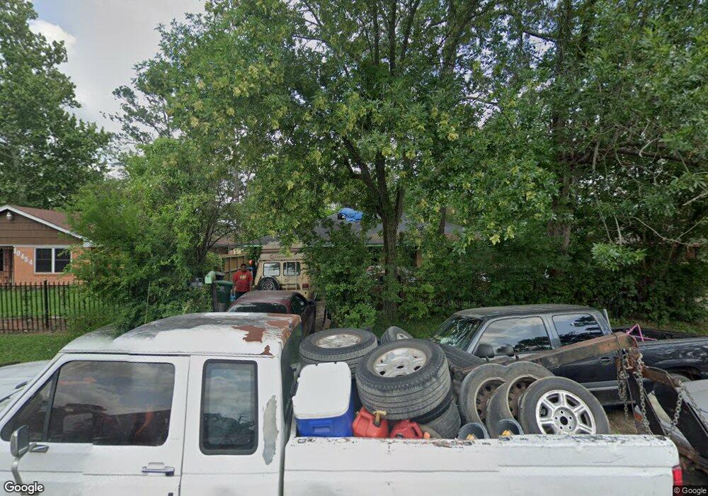 10450 Castleton St, Houston, TX 77016 - photo 1