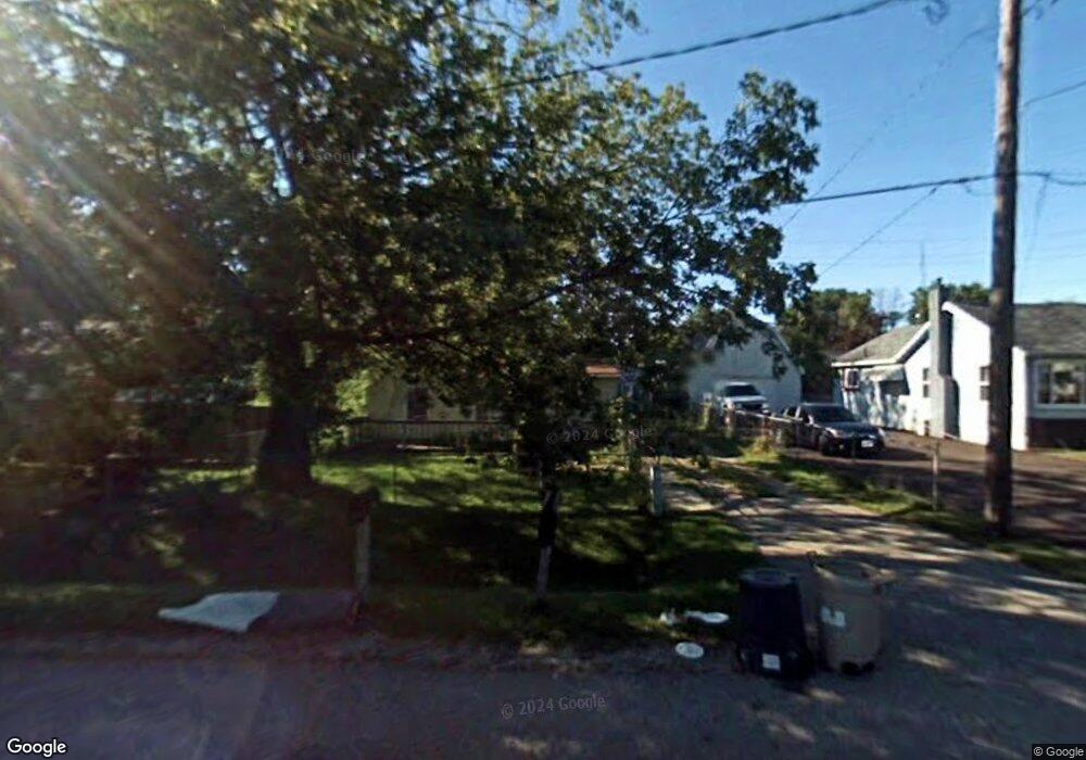 1069 W Williamson Ave, Flint, MI 48507 - photo 1