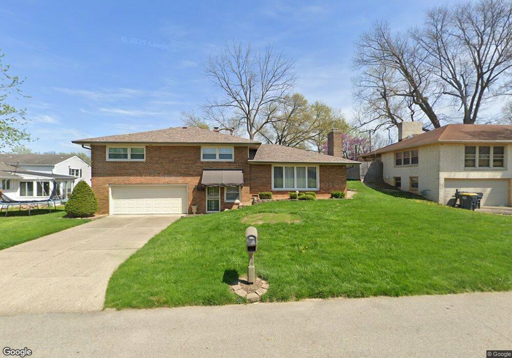 1006 Fieldcrest Ln, Anderson, IN 46016 - photo 1