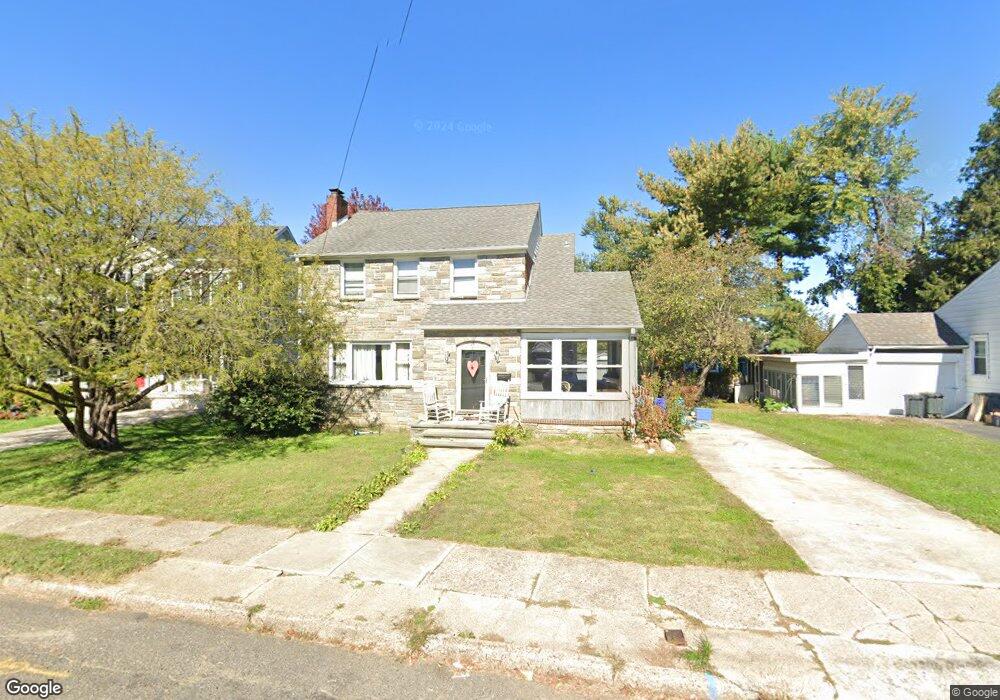 11 E Buckingham Ave, Mount Ephraim, NJ 08059 - photo 1