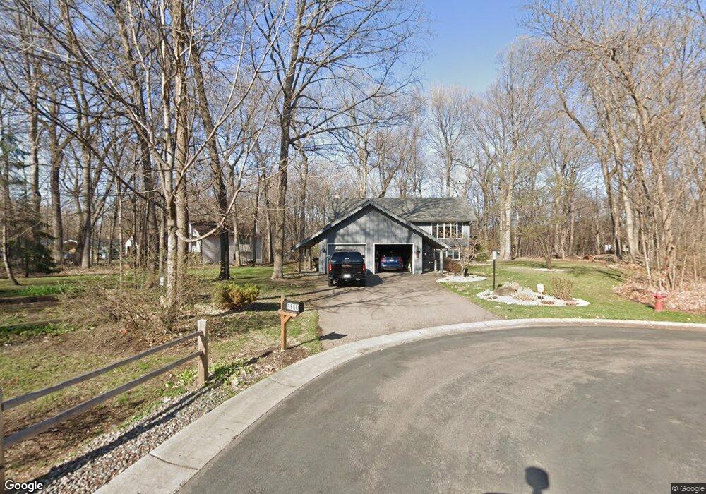 5655 Star Cir, Excelsior, MN 55331 - photo 1