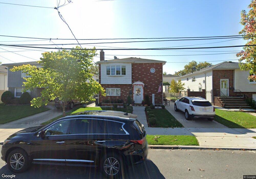 648 Sinclair Ave, Staten Island, NY 10312 - photo 1