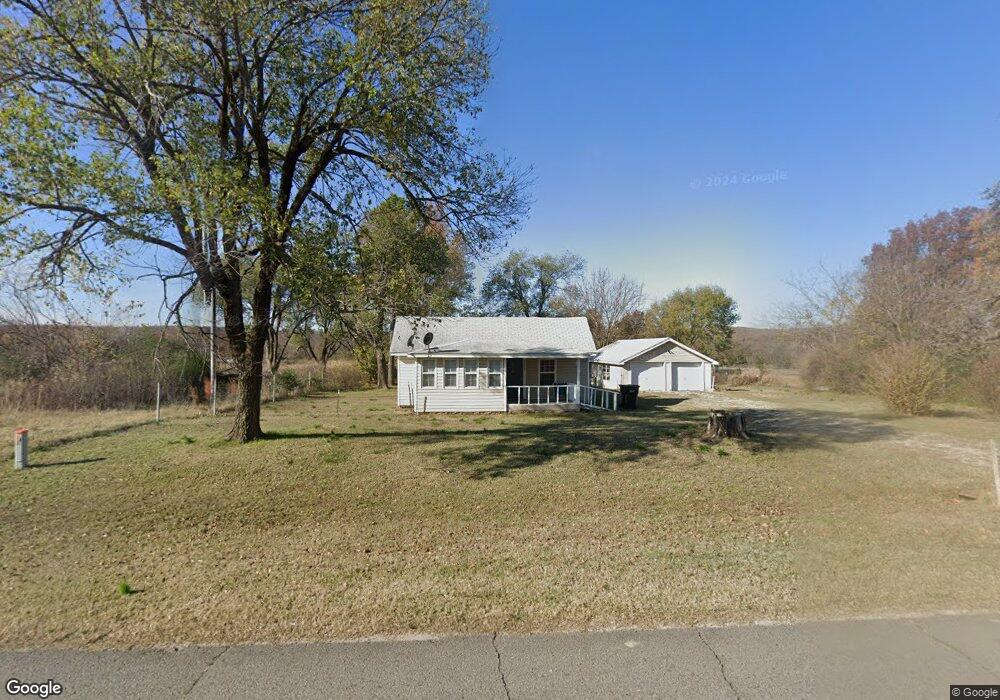 26705 Wilson Rd, Henryetta, OK 74437 - photo 1