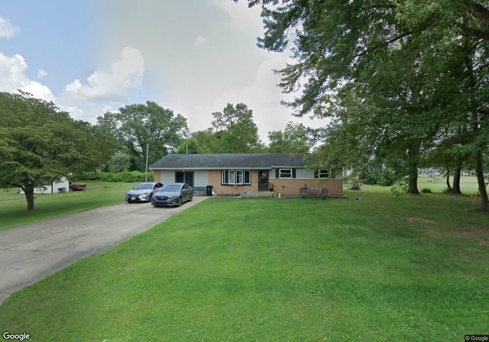 5560 Mason Dr SE, Lancaster, OH 43130 - photo 1