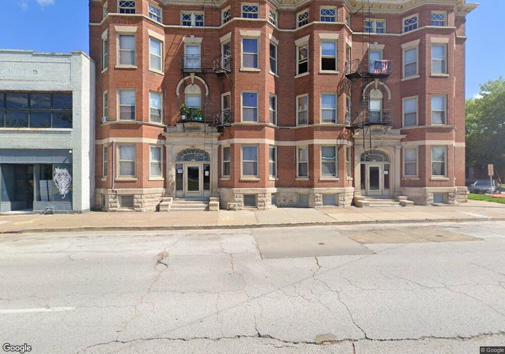 604 W 3rd St unit 3B, Davenport, IA 52801 - photo 1