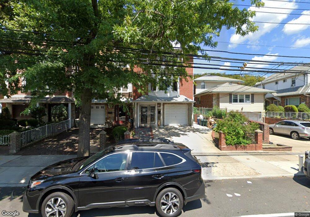 145-41 Willets Point Blvd unit 2nd Fl, Flushing, NY 11357 - photo 1