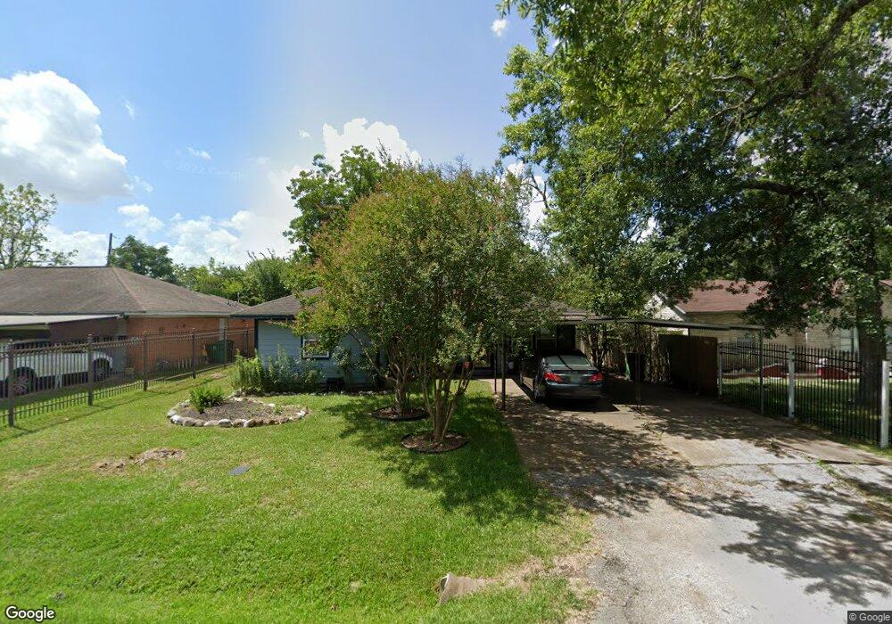 13518 Louisville St, Houston, TX 77015 - photo 1