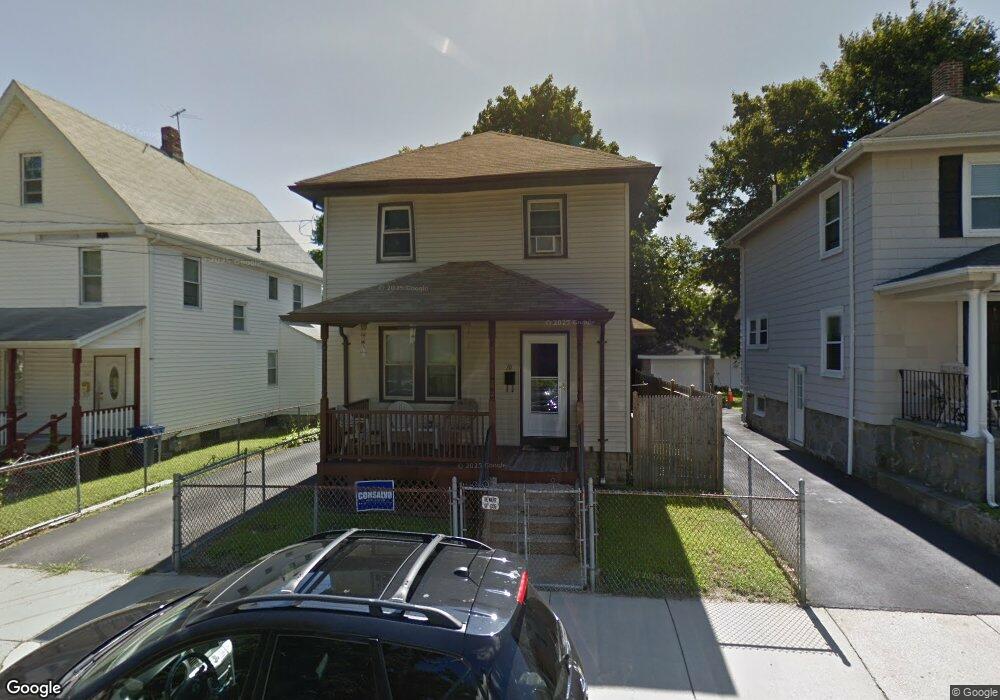 20 Roseberry Rd, Hyde Park, MA 02136 - photo 1