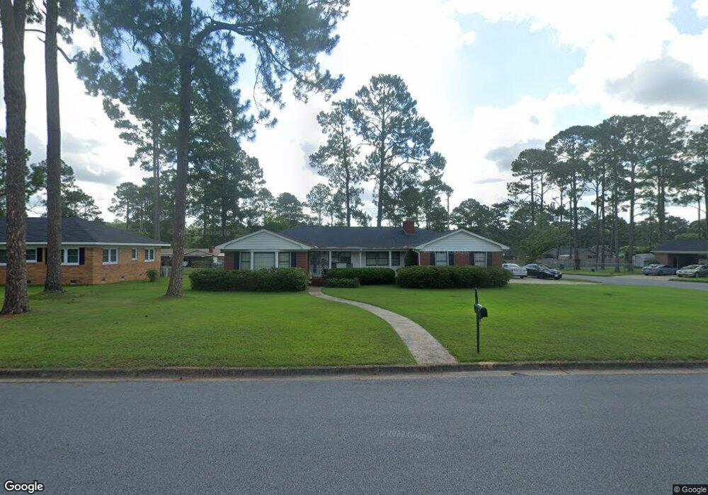 1900 Robinhood Rd, Albany, GA 31707 - photo 1