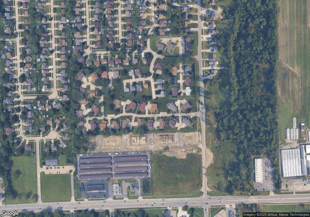 31877 Breezeway unit Bldg-Unit, Chesterfield, MI 48047 - photo 1