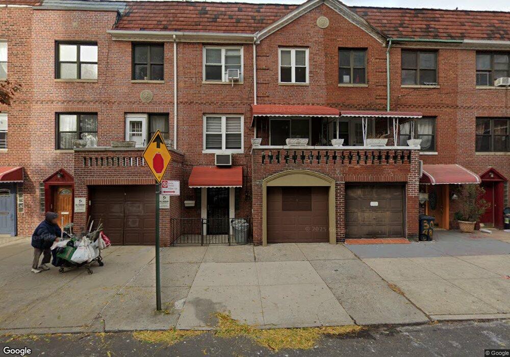 3050 42nd St, Astoria, NY 11103 - photo 1