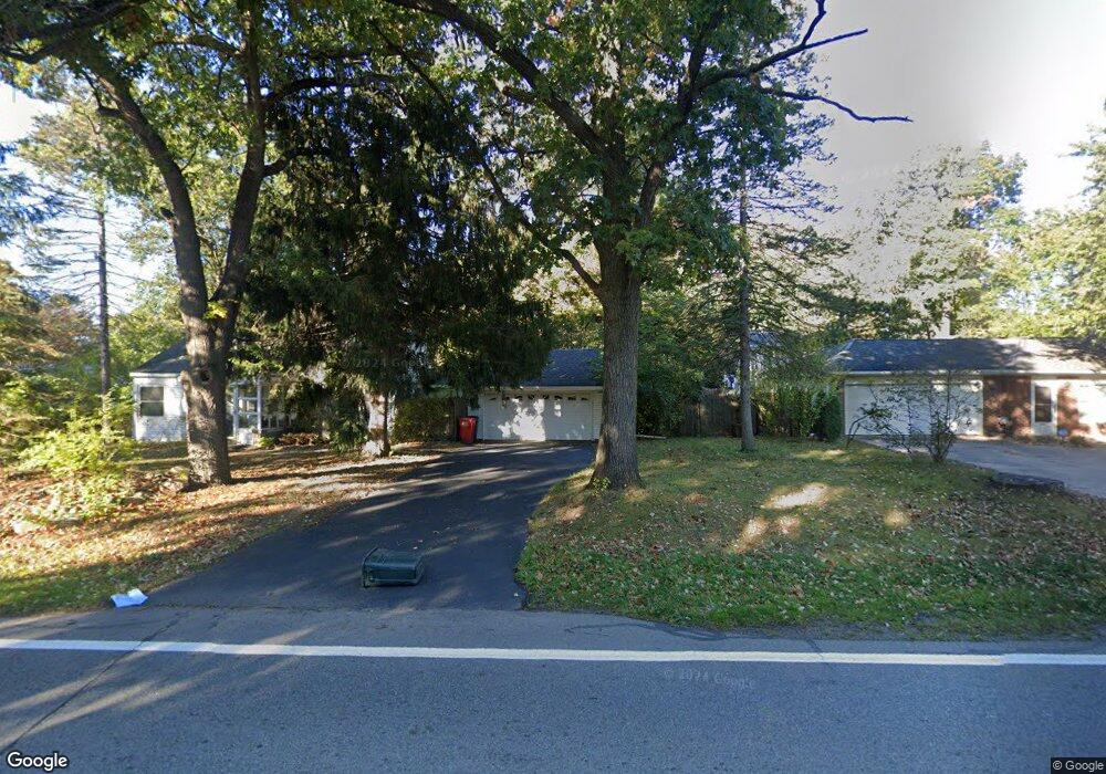 4380 Green Lake Rd, West Bloomfield, MI 48323 - photo 1