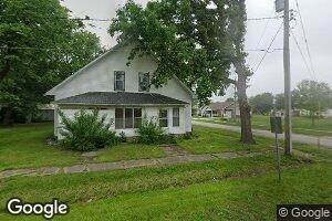 44 E Mitchell St, Witt, IL 62094