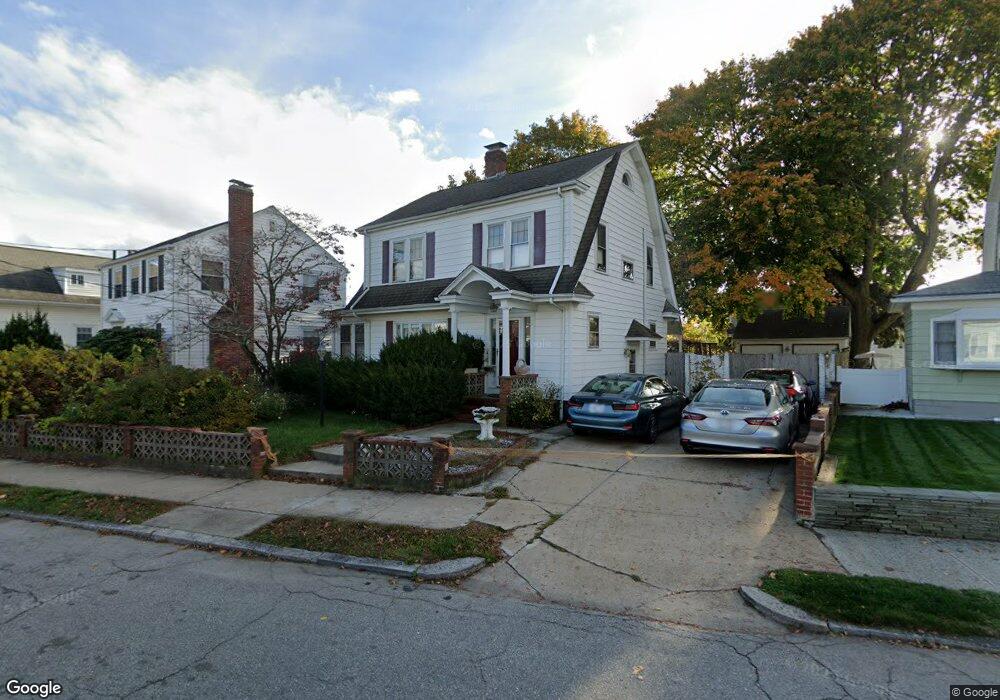 52 Calaman Rd, Cranston, RI 02910 - photo 1