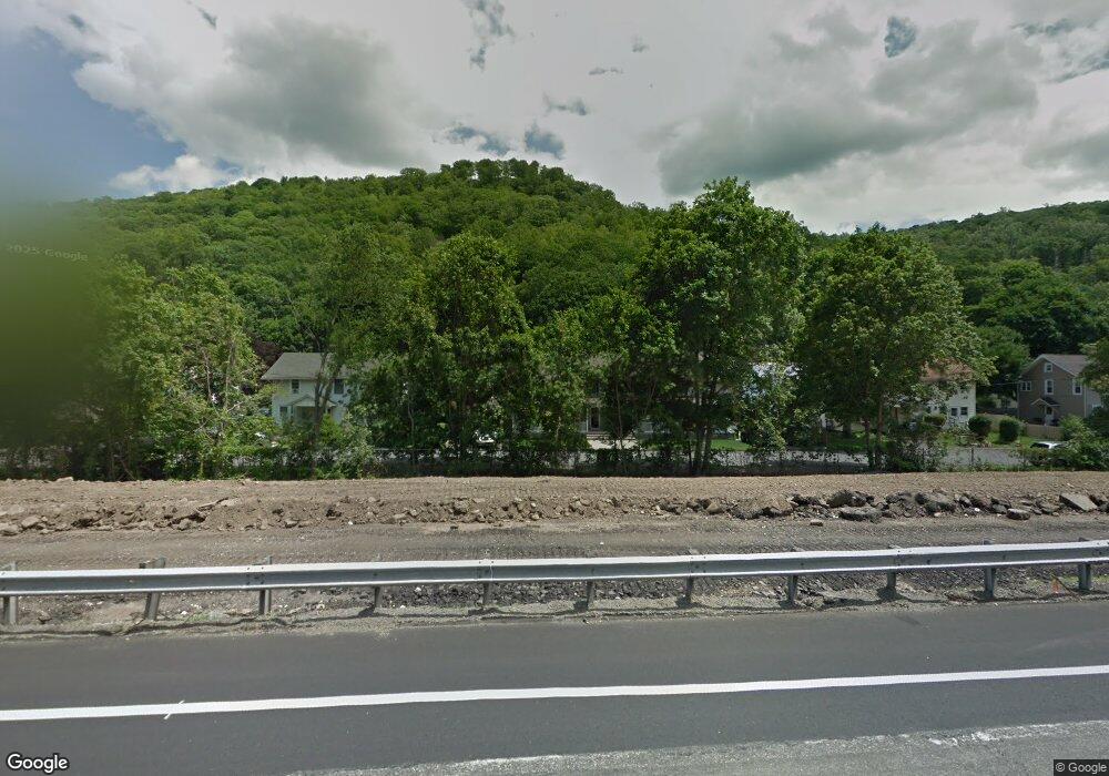 129 E Village Rd, Tuxedo Park, NY 10987 - photo 1