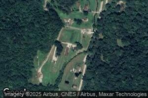 29 Hunters Rd, Tomahawk, KY 41262