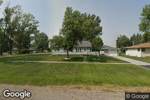 720 2nd St E, McClusky, ND 58463