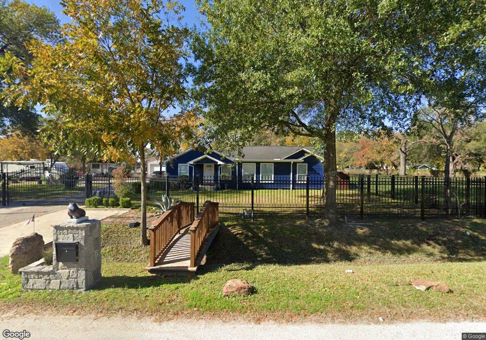 10903 Maple Leaf St, Houston, TX 77016 - photo 1