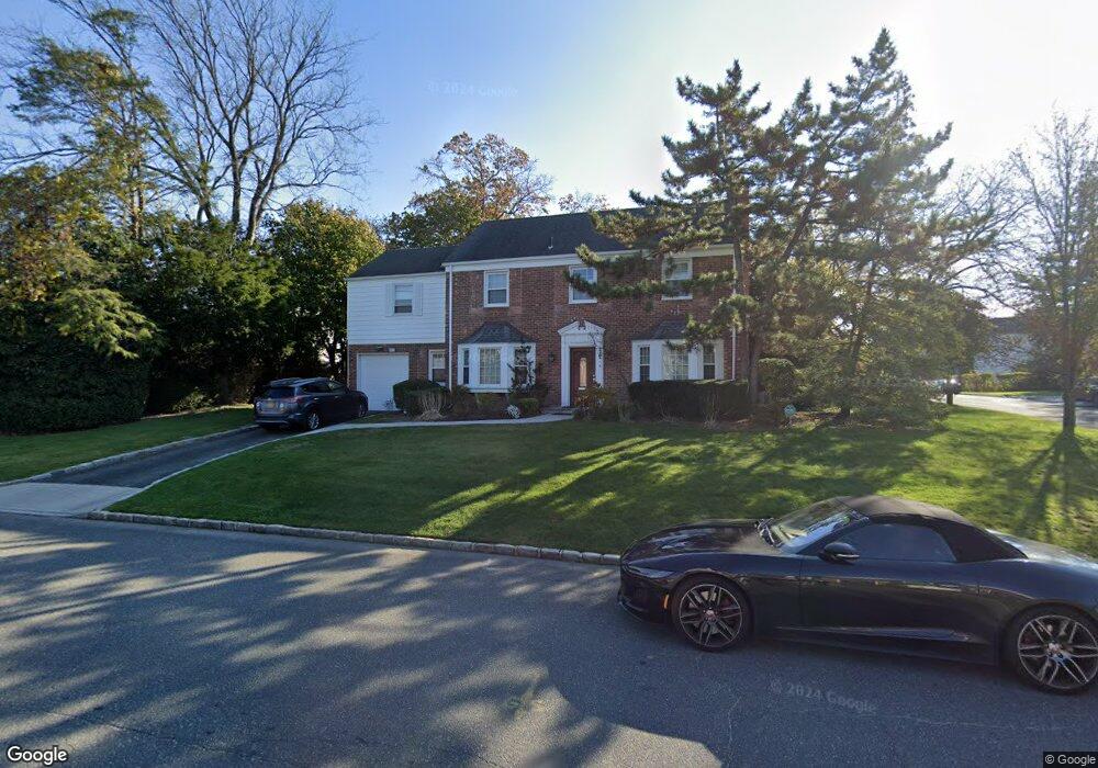 843 Bryant St, Woodmere, NY 11598 - photo 1