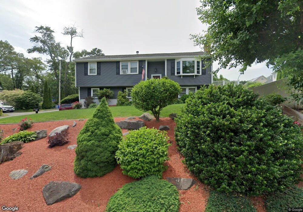 194 Totman Rd, Lowell, MA 01854 - photo 1