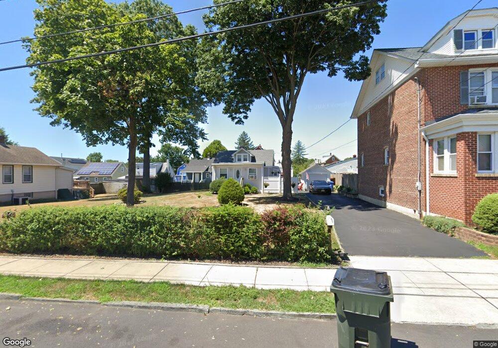 33 William St, Fords, NJ 08863 - photo 1