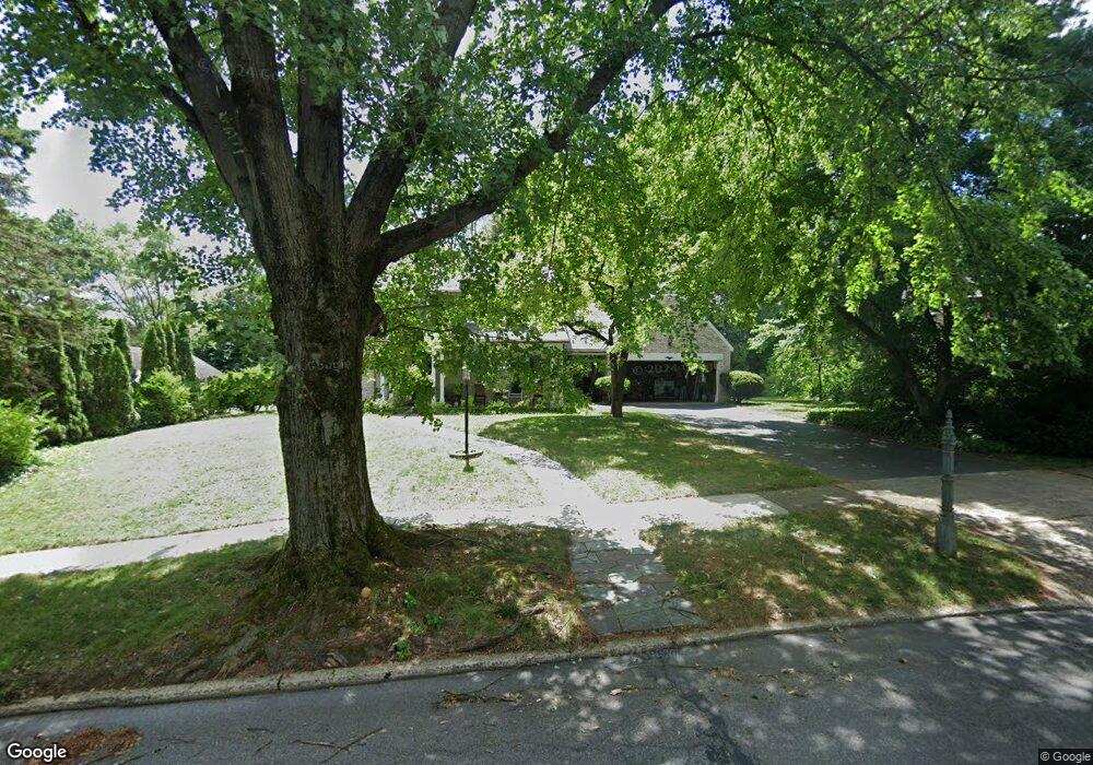 314 N Broad St unit 318, Allentown, PA 18104 - photo 1