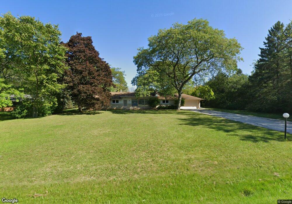 8690 N Spruce Rd, Milwaukee, WI 53217 - photo 1