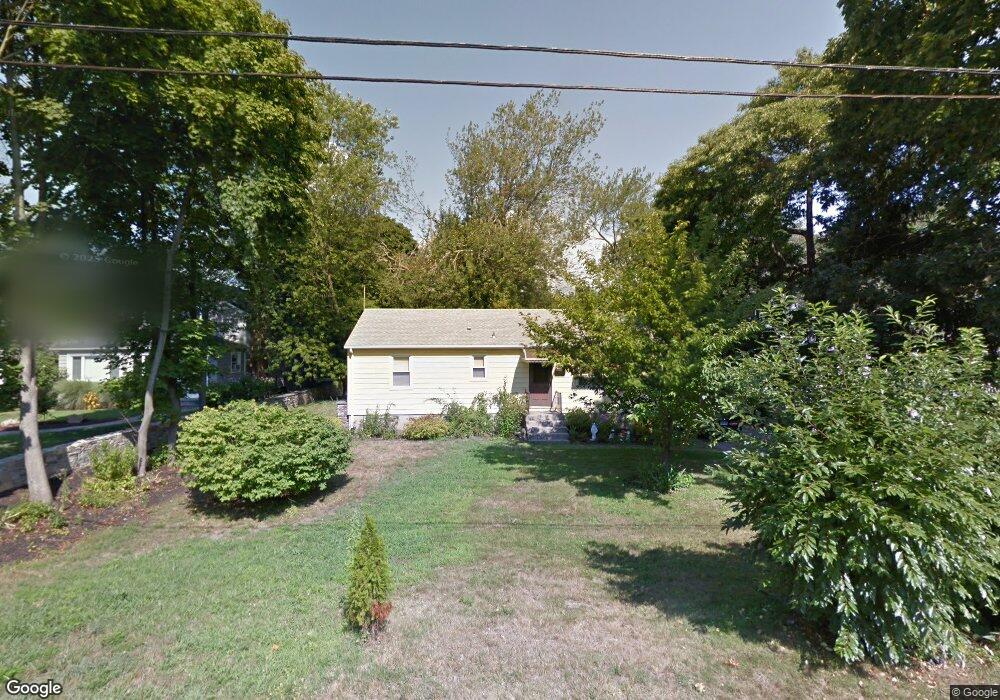 27 Mark St, Milford, CT 06460 - photo 1