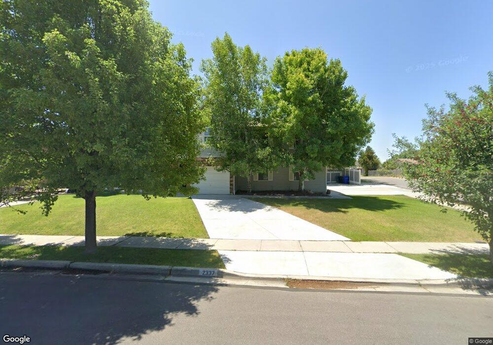 2337 Jordan Meadows Ln, West Jordan, UT 84084 - photo 1