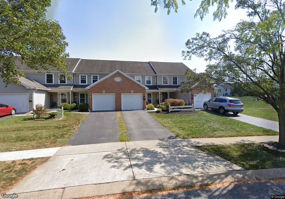 3998 Parkside Ct, Mount Joy, PA 17552 - photo 1