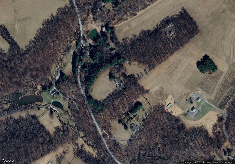 16835 Falls Rd, Upperco, MD 21155 - photo 1