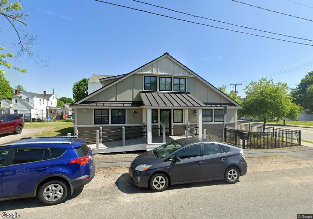 11 Chestnut St, Dover, NH 03820 - photo 1