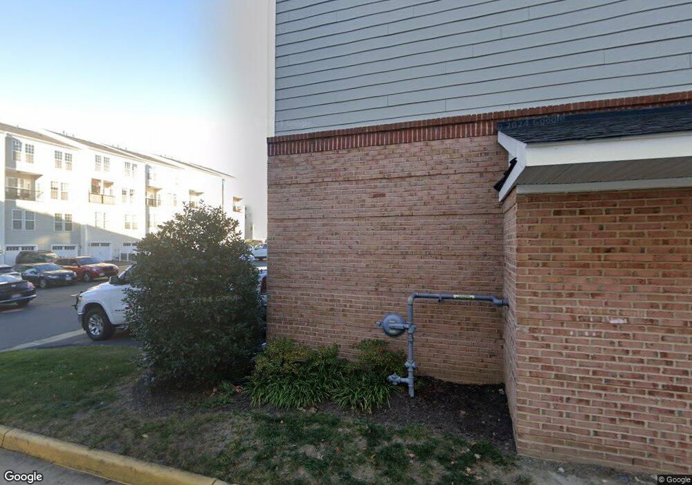 42771 Burrell Square unit END, Ashburn, VA 20147 - photo 1