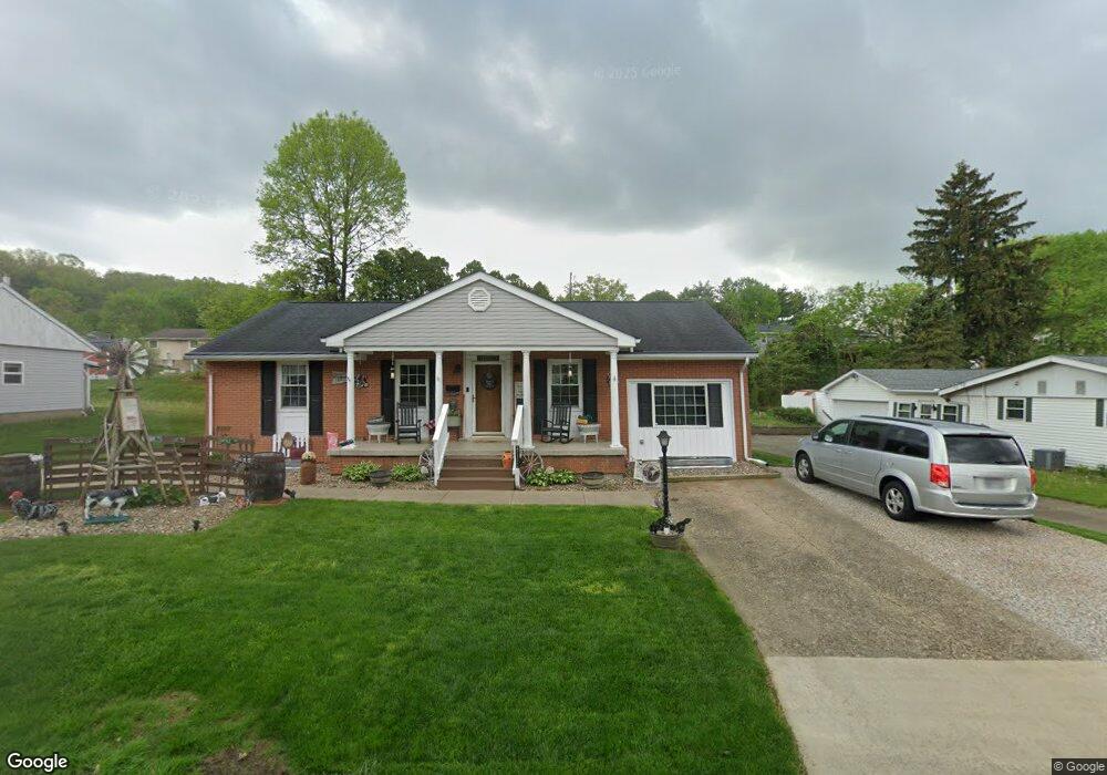 1819 Adams St, Coshocton, OH 43812 - photo 1