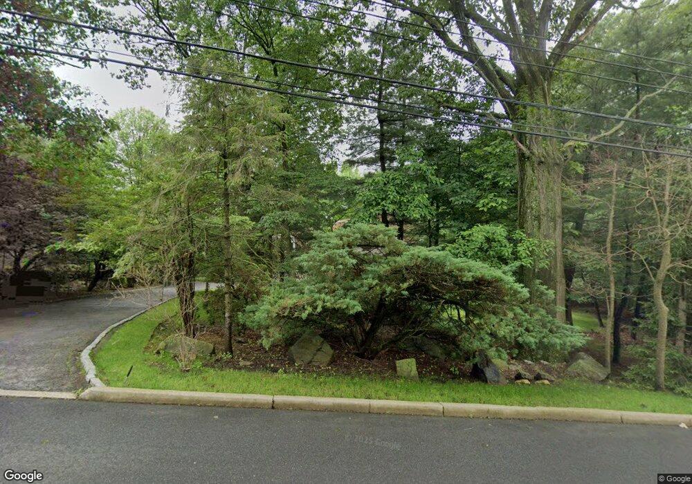 142 Eisenhower Dr, Cresskill, NJ 07626 - photo 1