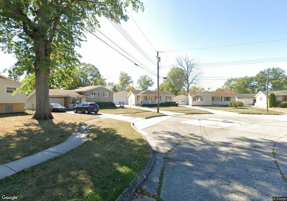 2024 E 41st St, Lorain, OH 44055 - photo 1