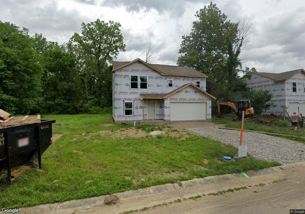 823 Marshal Dr, Xenia, OH 45385 - photo 1