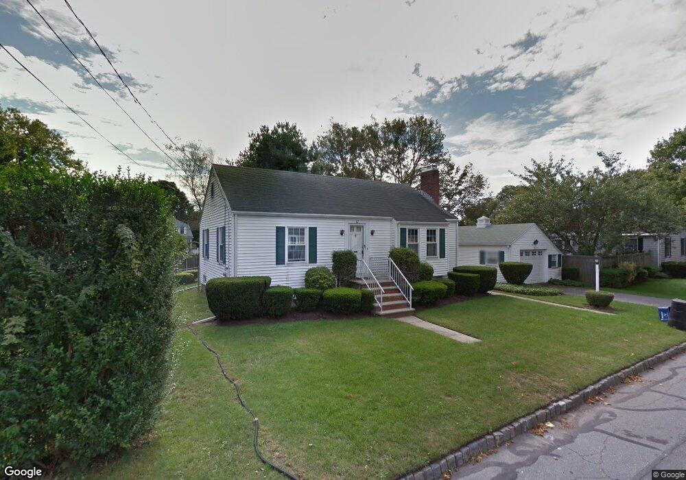 67 Massasoit Ave, Fairhaven, MA 02719 - photo 1