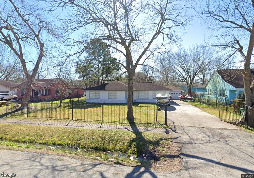 8120 Findlay St, Houston, TX 77017 - photo 1