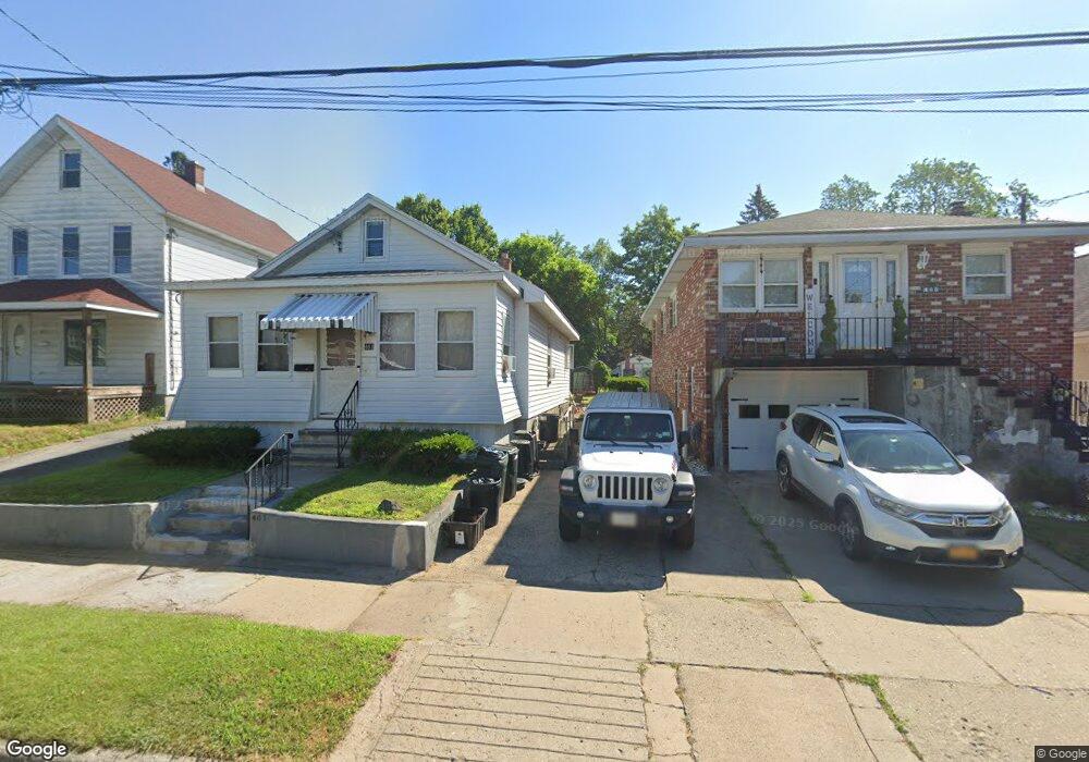 461 Twelfth St, Schenectady, NY 12306 - photo 1
