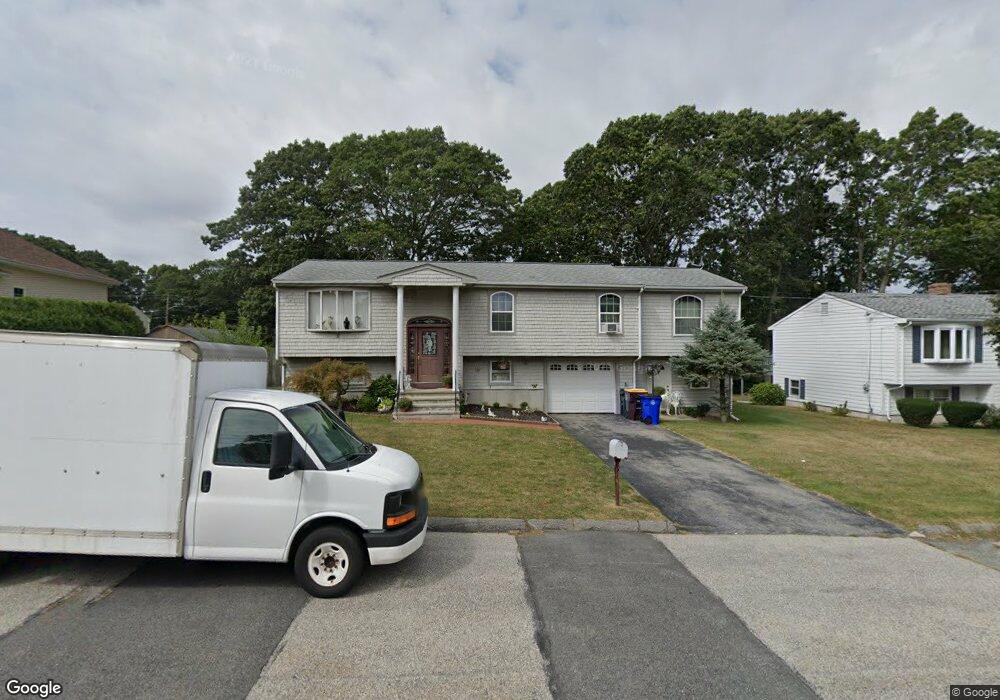 262 N Marion St, Fall River, MA 02723 - photo 1