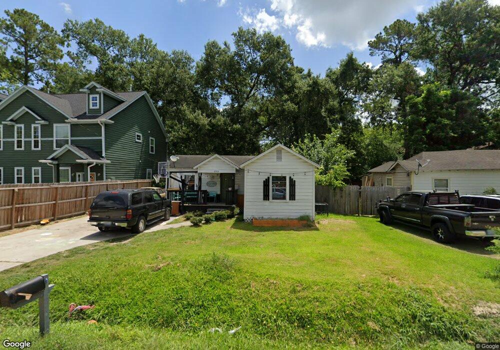 6902 Mcwilliams Dr, Houston, TX 77091 - photo 1