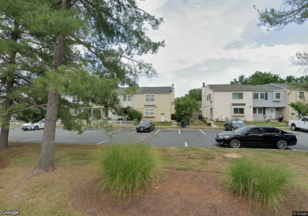 17511 Hoskinson Rd, Poolesville, MD 20837 - photo 1