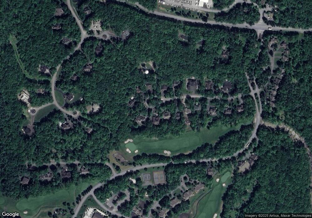 108 Pin Oak Cir, Hawley, PA 18428 - photo 1