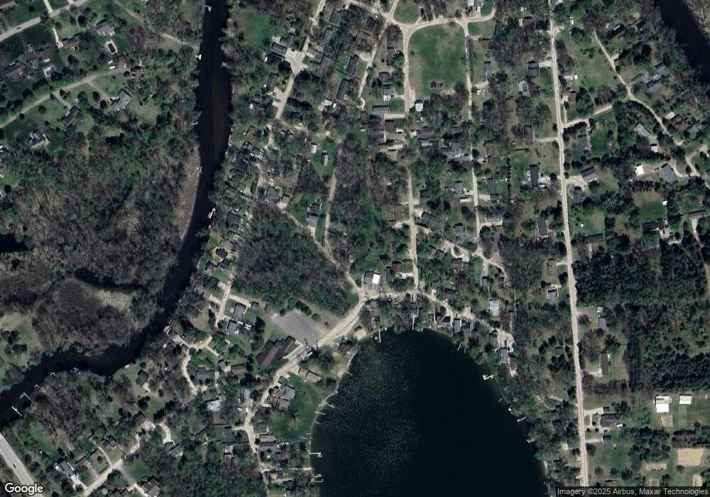 6439 Ridgeway Ave, Whitmore Lake, MI 48189 - photo 1